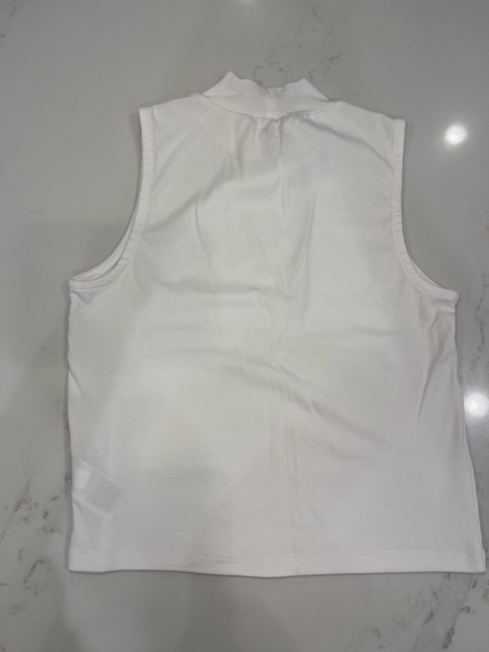 NWOT GAP Sleeveless Mock Neck Tank Top - White - Picture 6 of 12